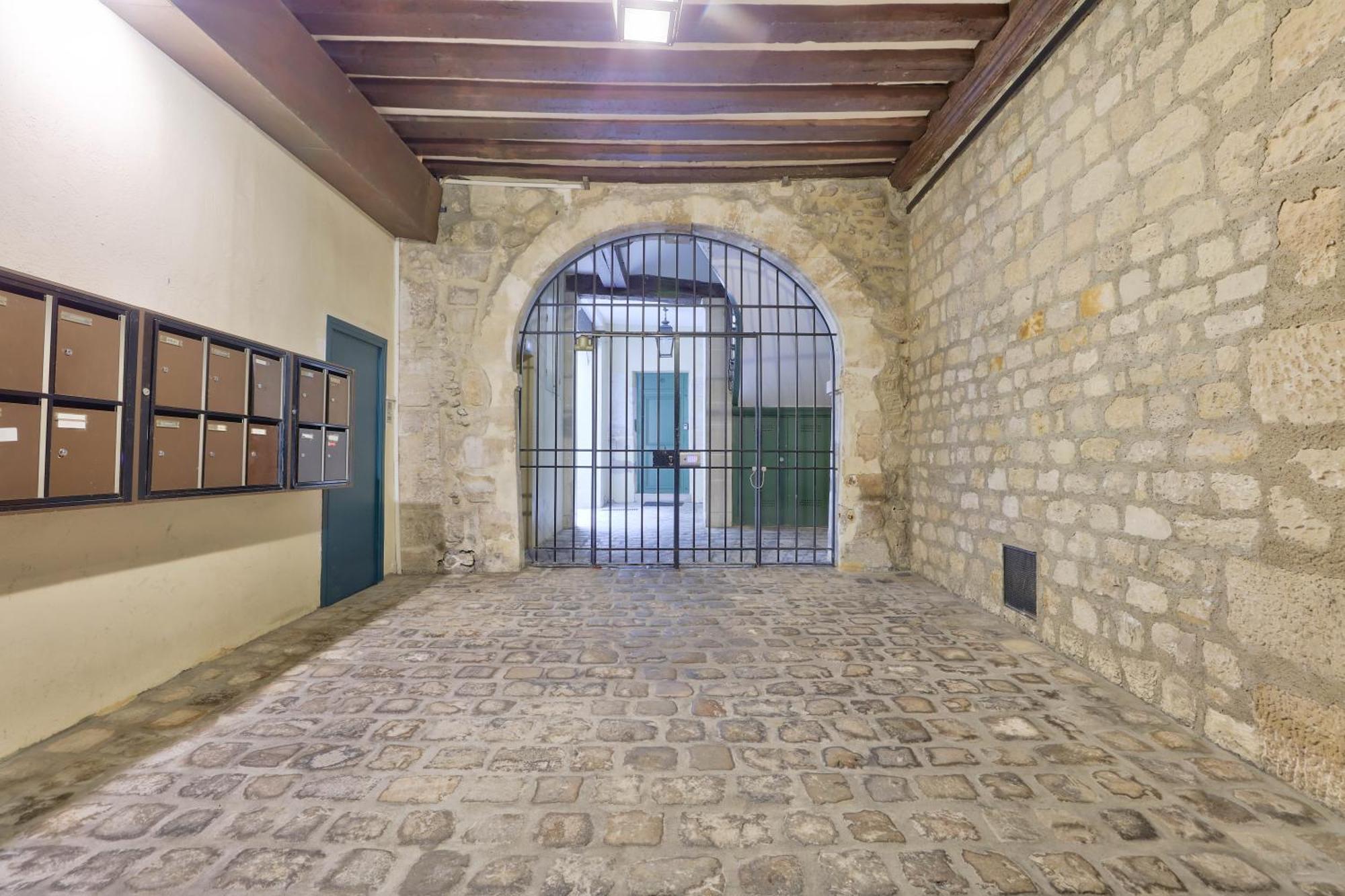 New & Design Studios In The Heart Of Le Marais Παρίσι Εξωτερικό φωτογραφία